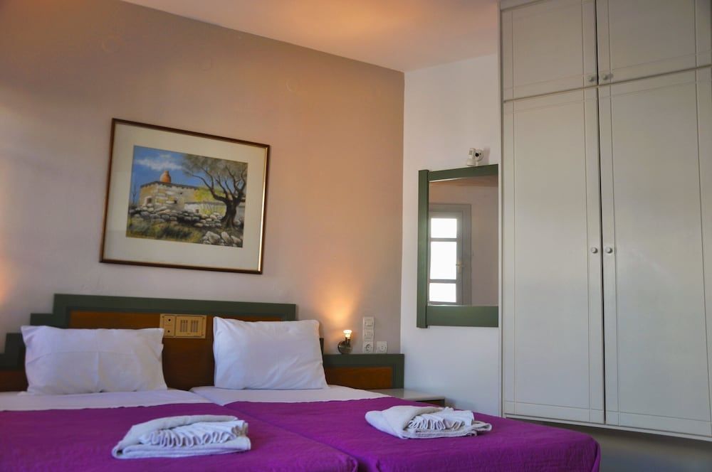 Helen Suites 1