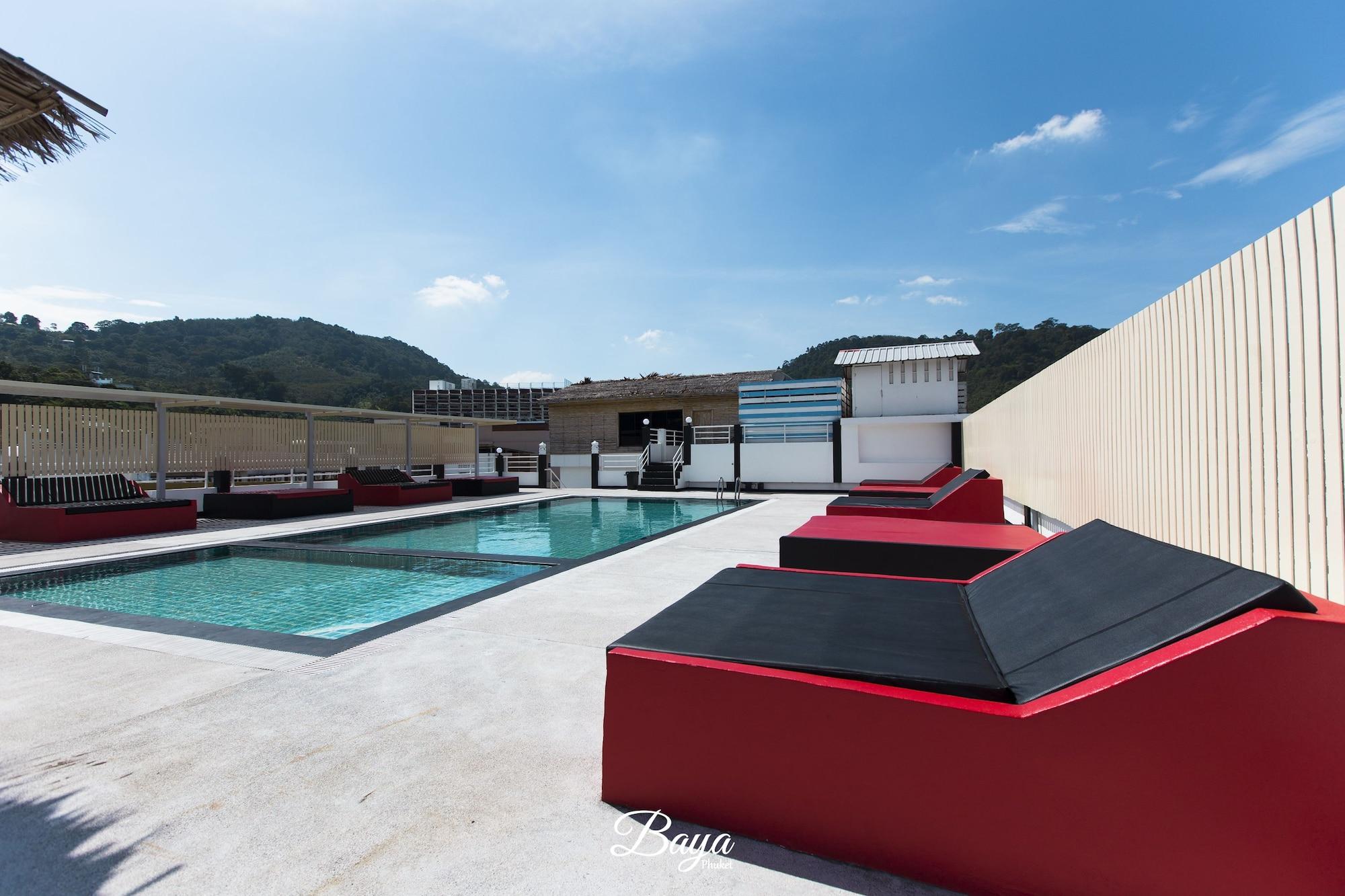 Hotel Baya Phuket - Rooftop Pool, Next to Food Market & Steps to Beach 2