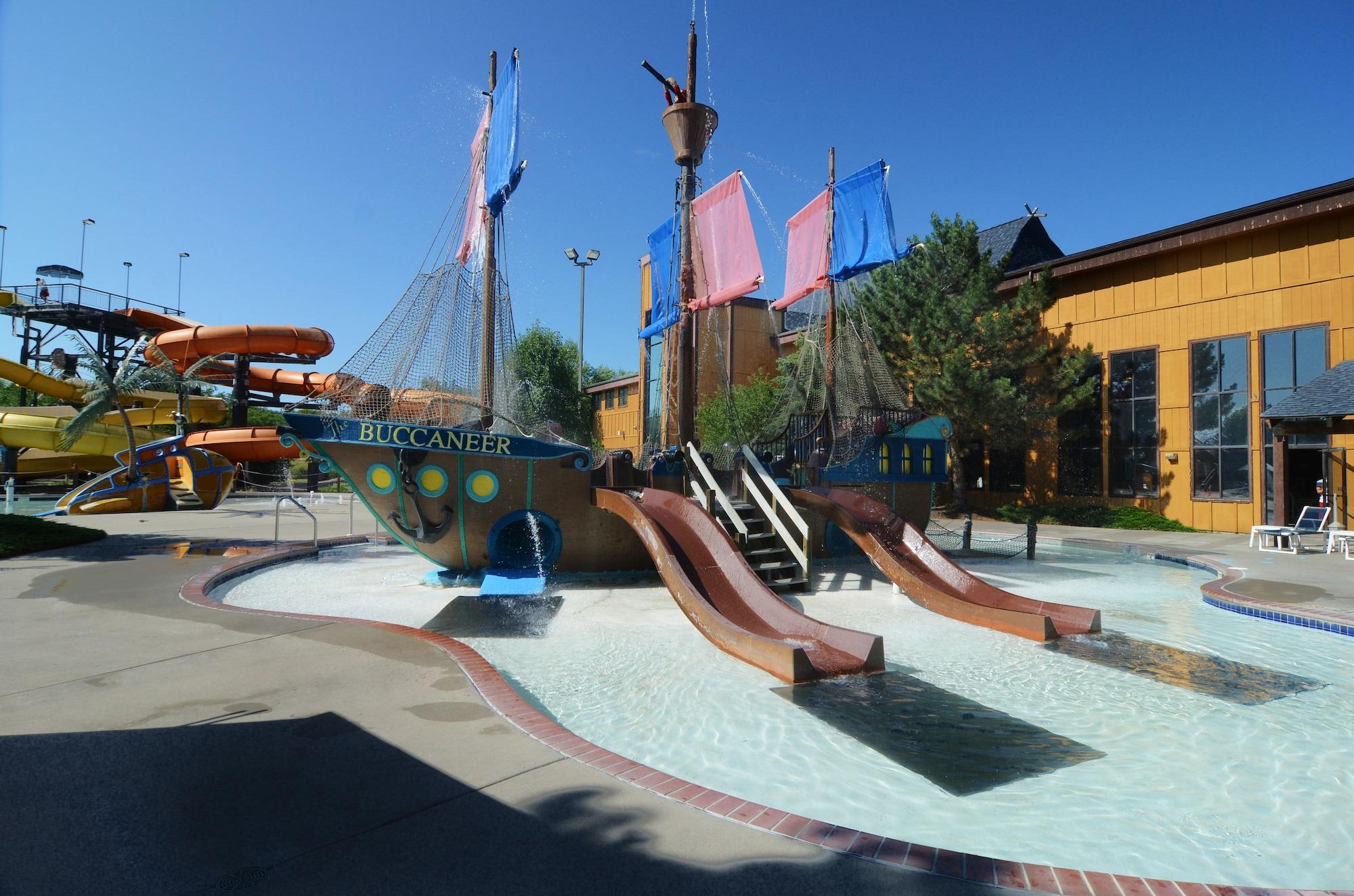 Polynesian Water Park Resort 2