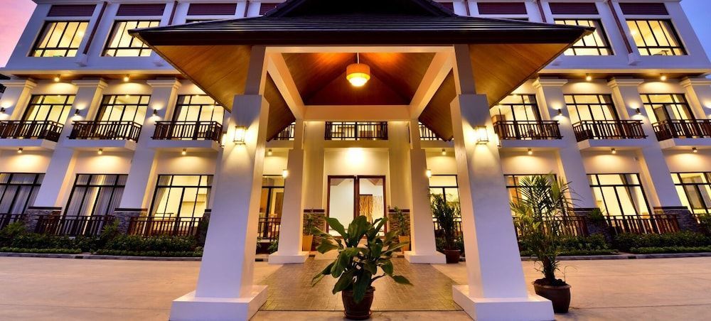 The Choice Hotel - Adults Only 1