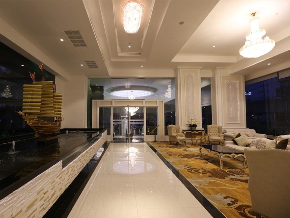 The Bazaar Hotel Bangkok - MRT Lat Phrao Ratchadapisek 2