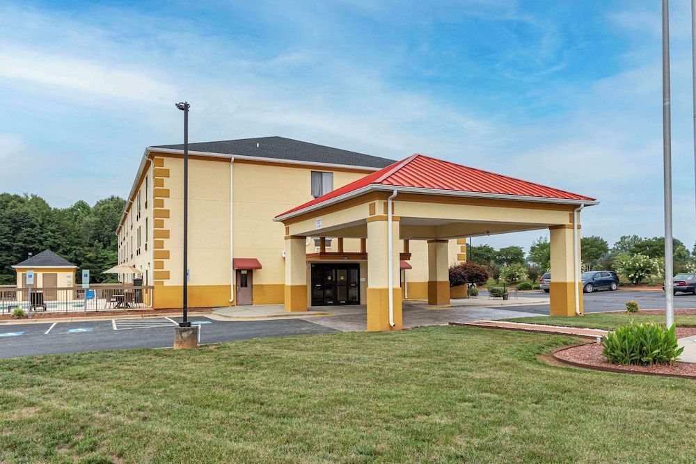Comfort Inn & Suites Mocksville I-40 1