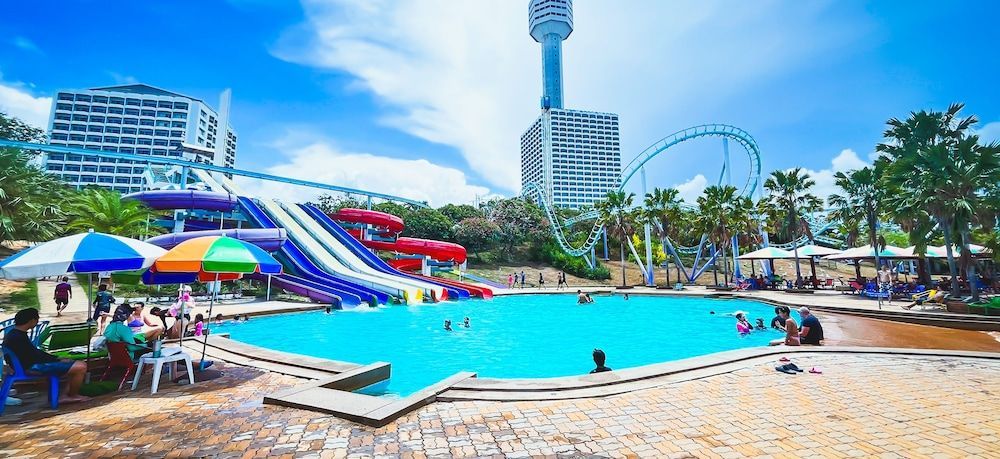 Pattaya Park Beach Resort 1