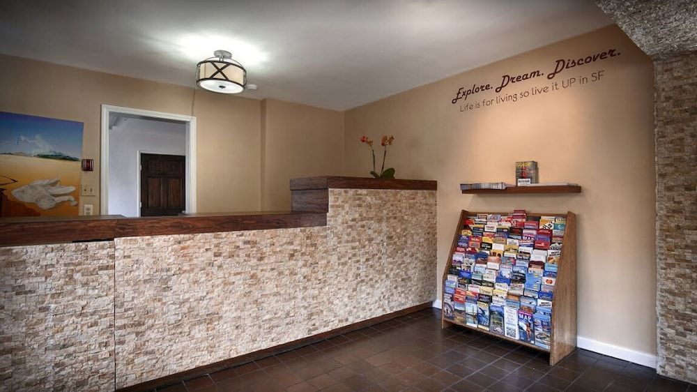 Civic Center Inn 2