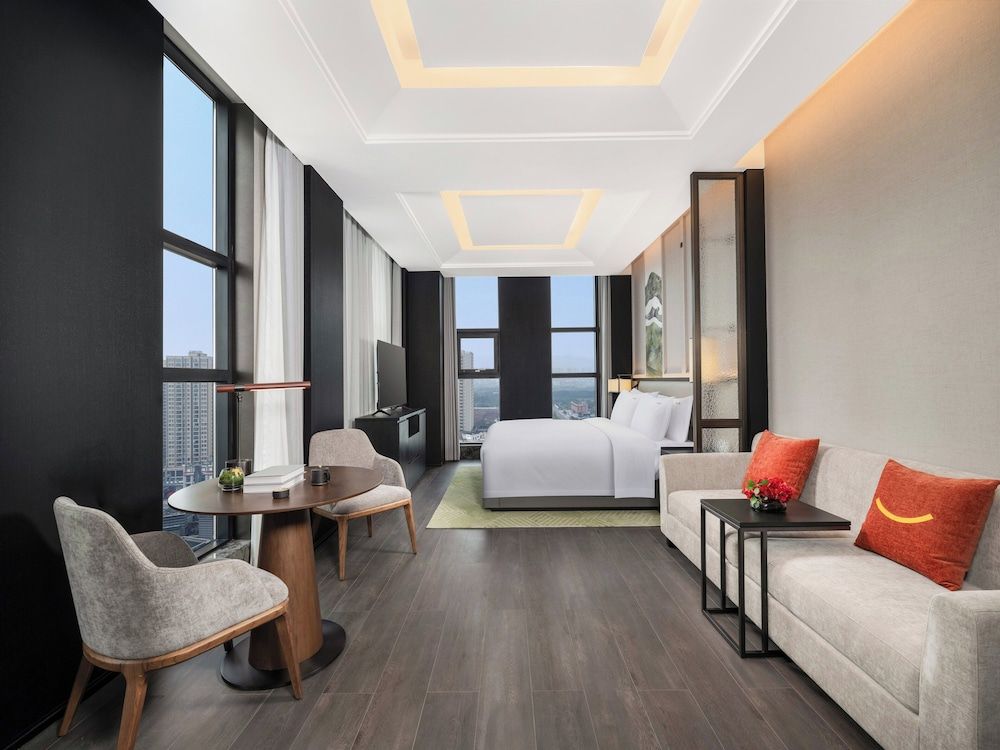 Holiday Inn Chongqing Shuangfu, an IHG Hotel 2