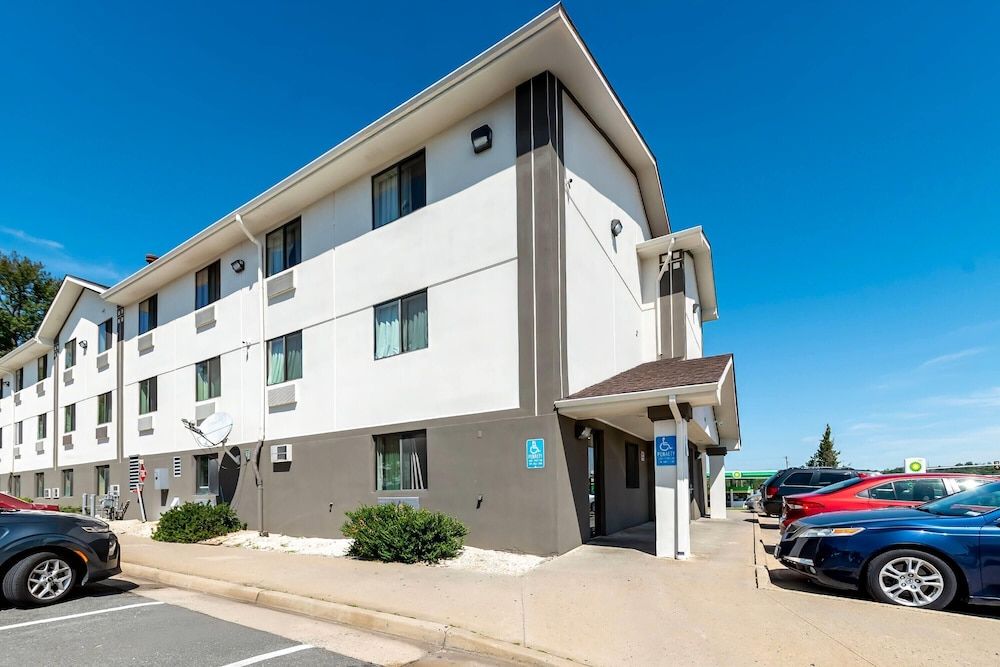 Super 8 by Wyndham Dumfries/Quantico 1