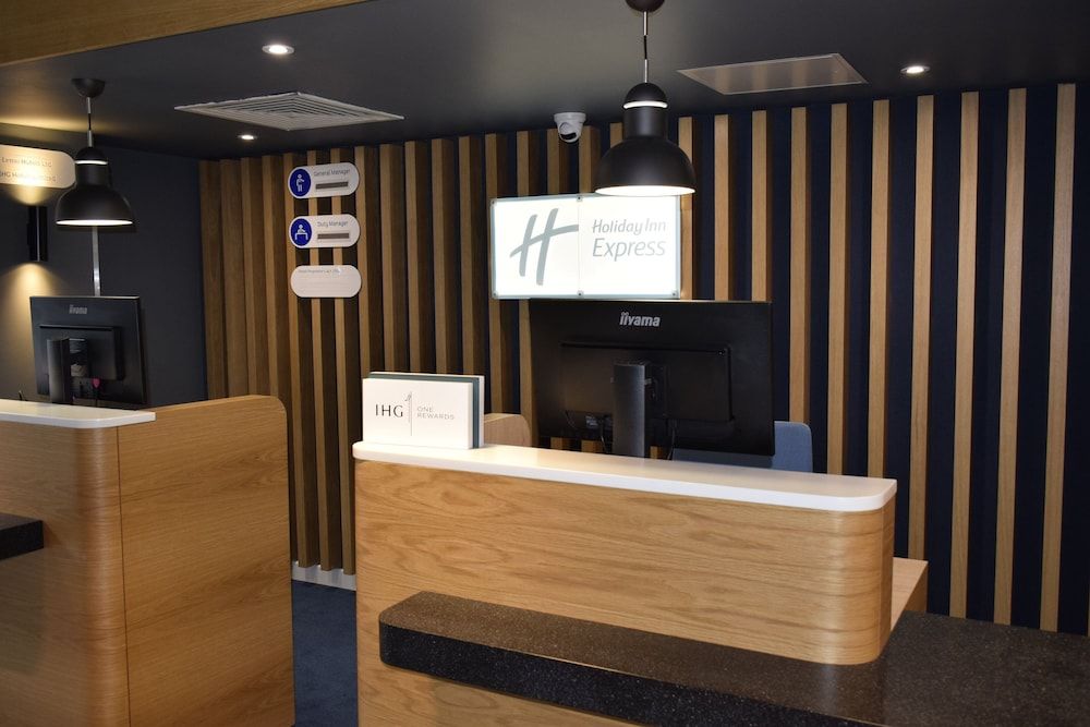 Holiday Inn Express LONDON - CROYDON by IHG 2