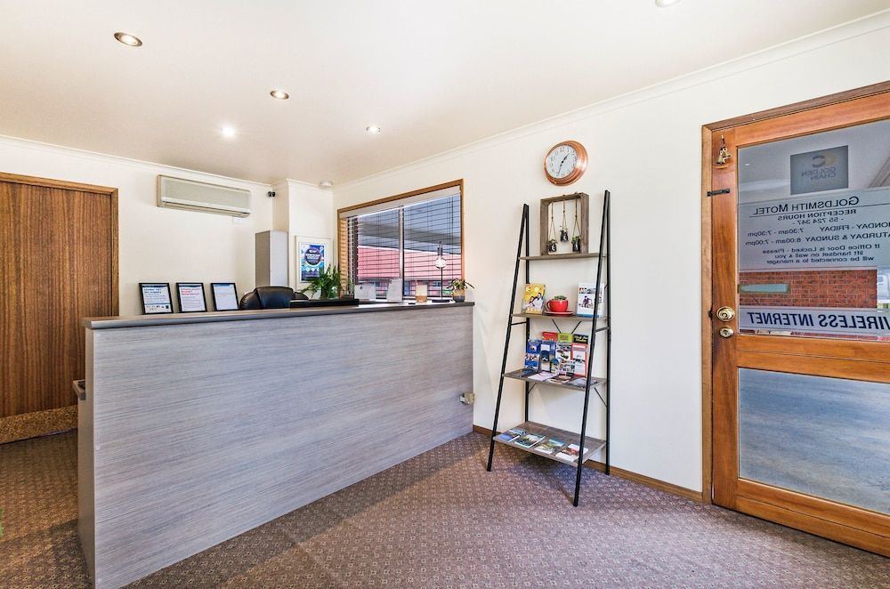 AAt 28 Goldsmith Motel 2