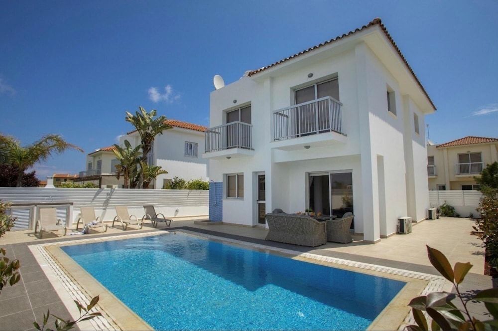 Villa Marina in Pernera 1