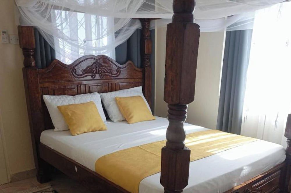 1-Bed - Sleeps 2 - w Free Parking 1