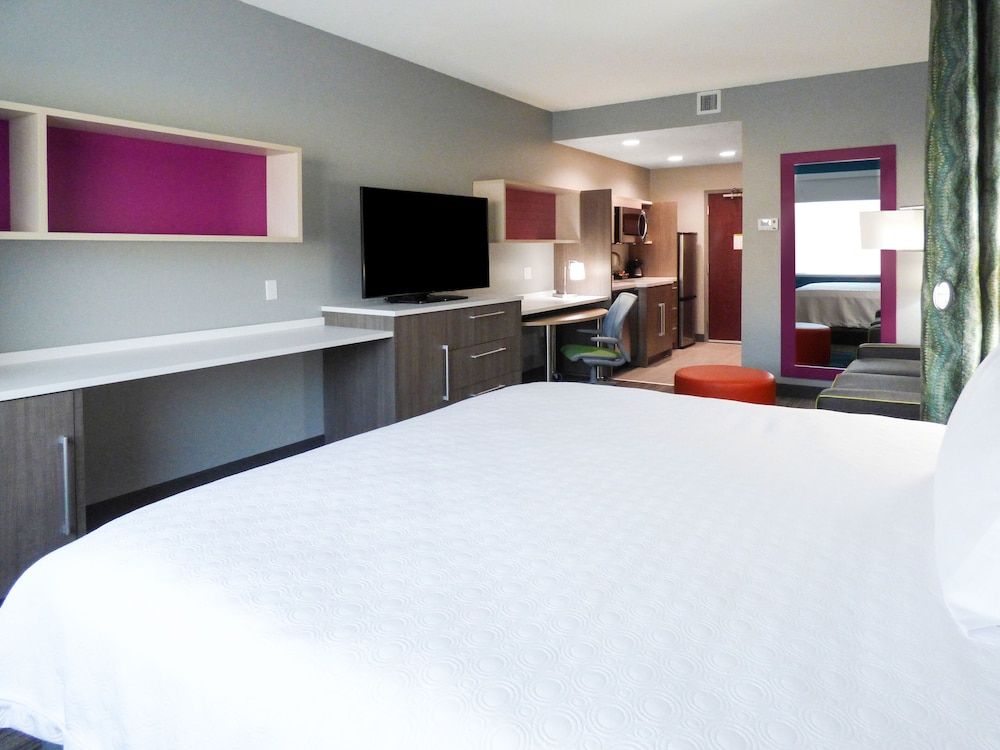 Home2 Suites By Hilton Pensacola Airport Medical Center 2