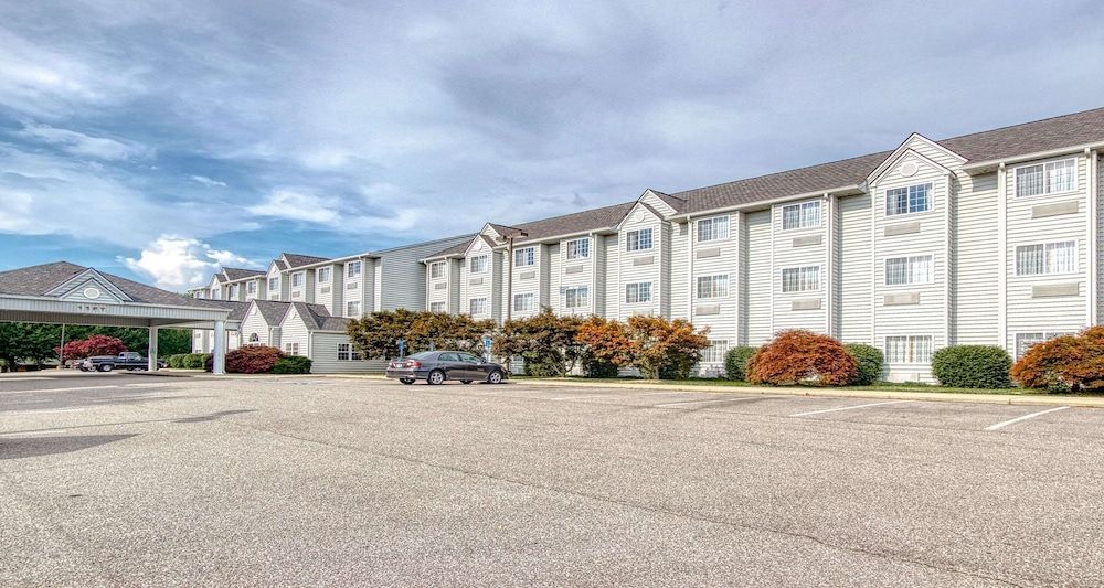 SureStay Hotel by Best Western Christiansburg Blacksburg 1