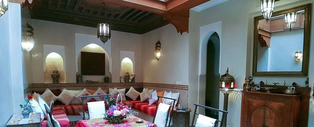 Riad Gallery 49 & Spa 2