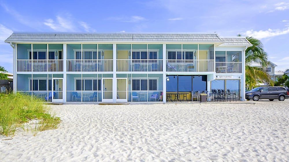Resort Sixty-Six 1