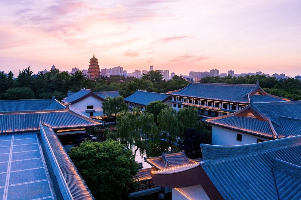 HUALUXE Xi'an Tanghua by IHG 1
