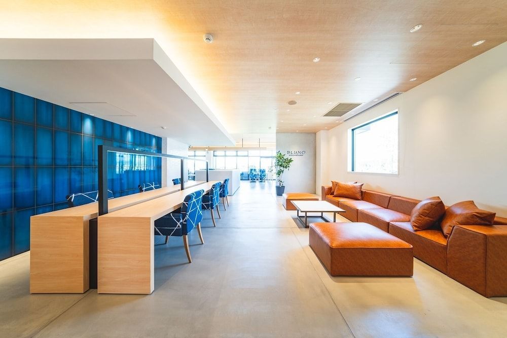 UNO HOTEL 2