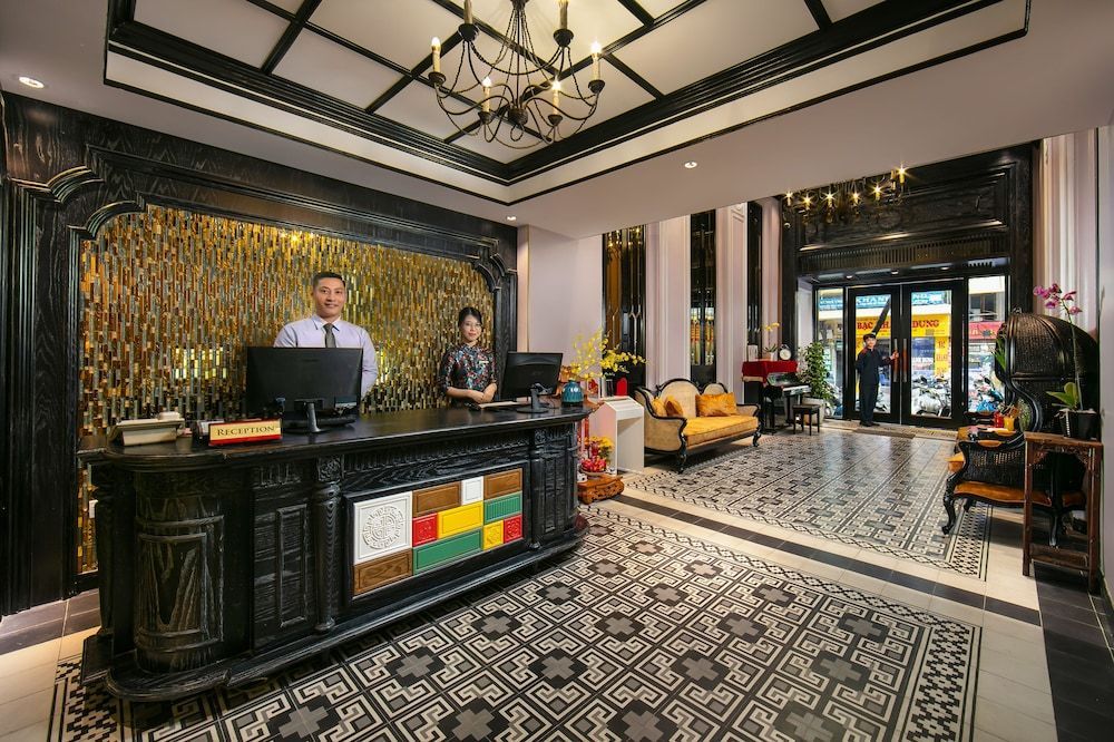 Lavender Central Hotel & Spa Hanoi 1