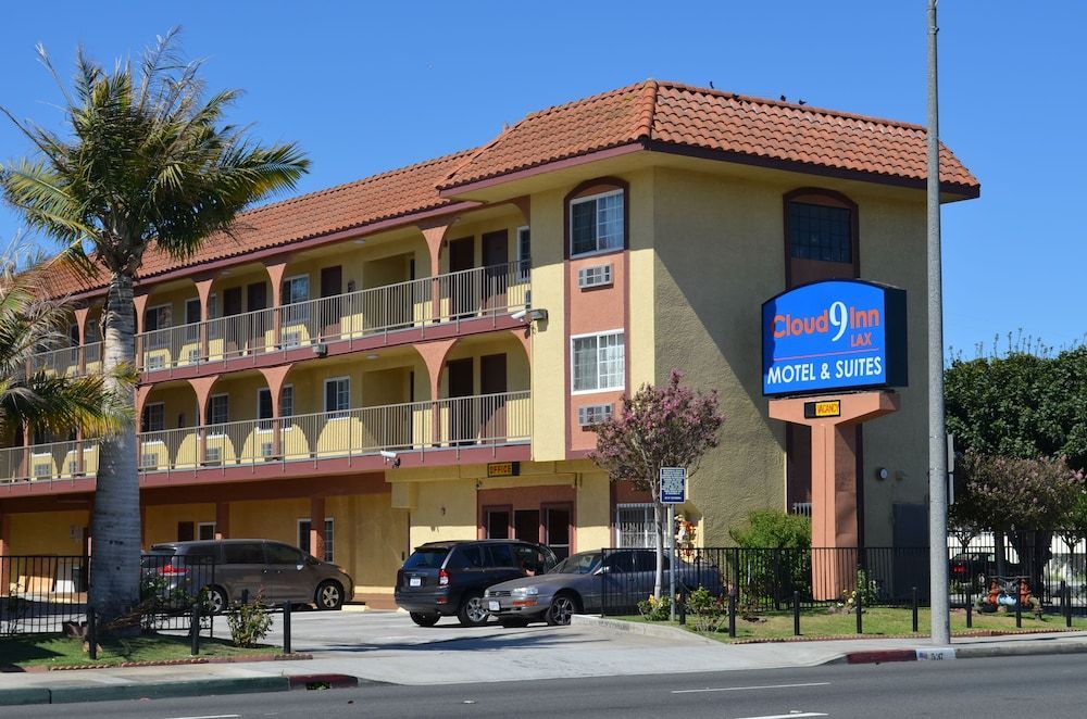 Cloud 9 Inn LAX 1