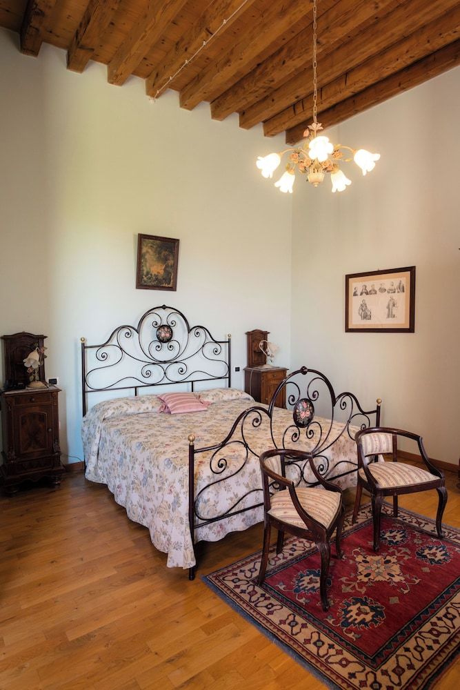 Villa Bongiovanni 1