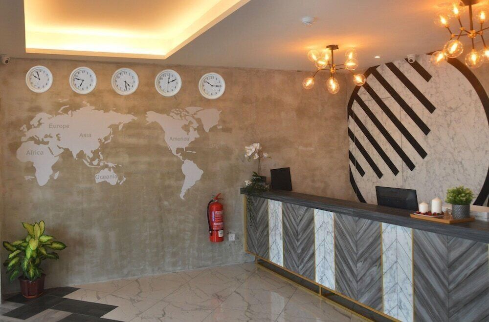 De Luna Hotel Sri Petaling 2