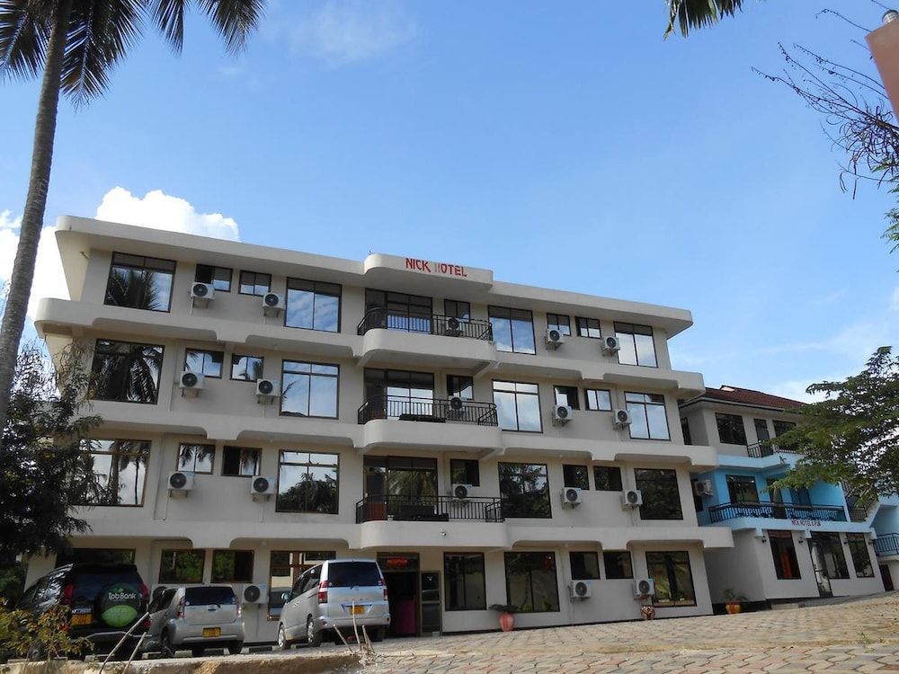 Nick Hotel 1