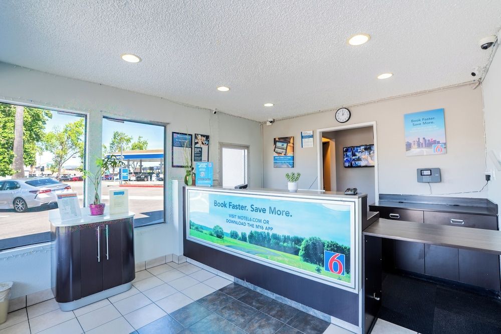 Motel 6 Pleasanton, CA 2