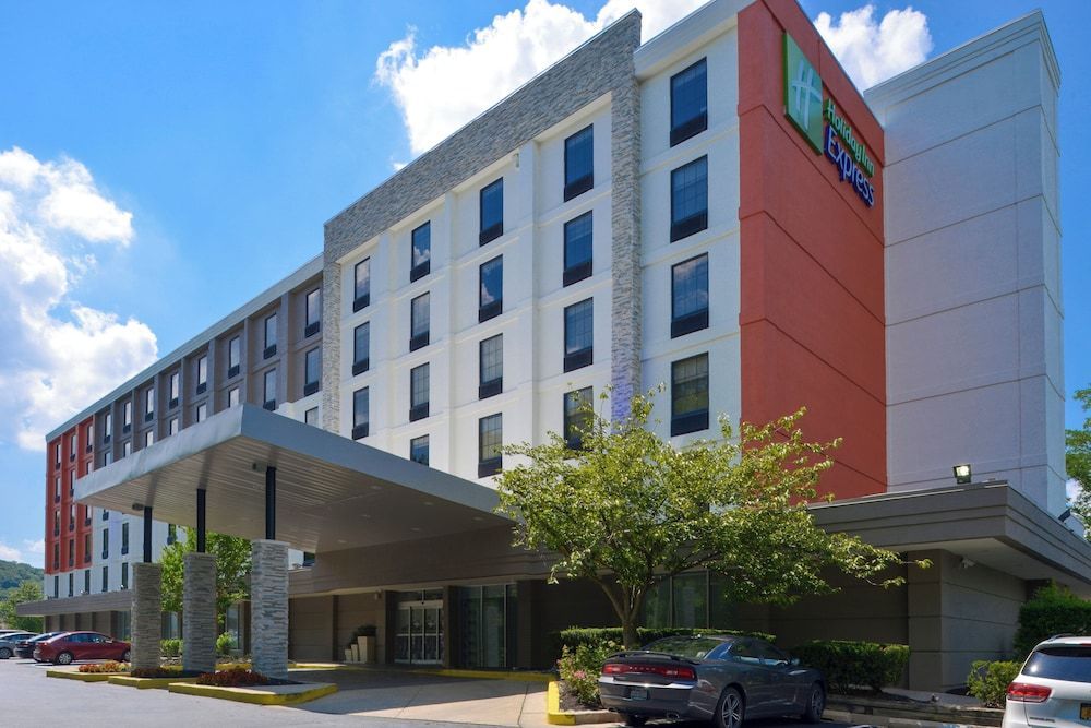 Holiday Inn Express TOWSON BALTIMORE N by IHG 1