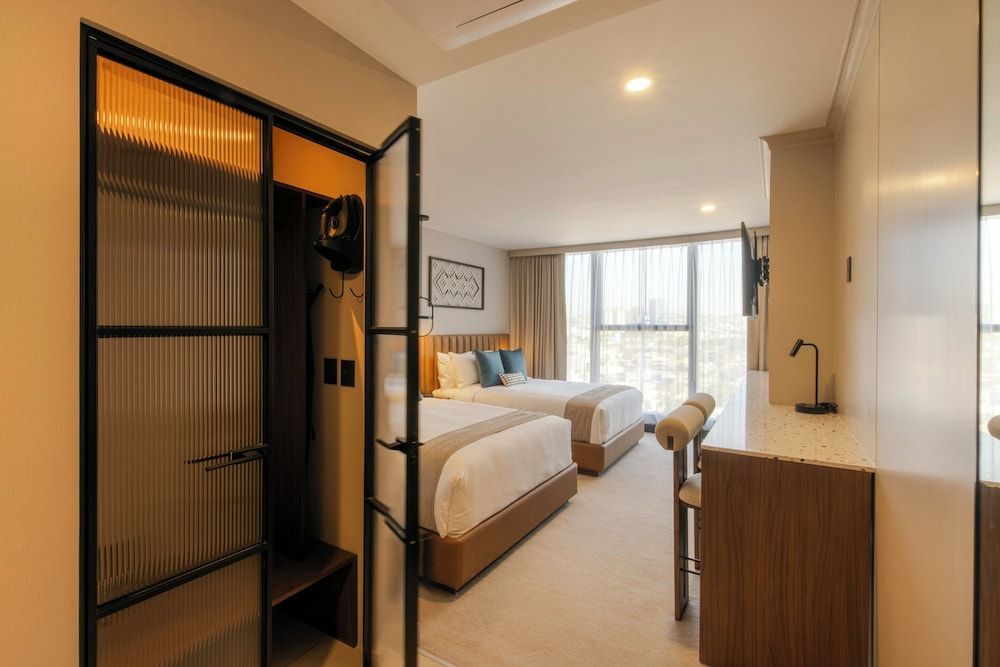 Hotel Indigo Tijuana Downtown by IHG 2