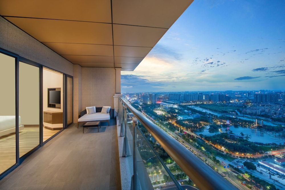 Oakwood Residence Foshan 1