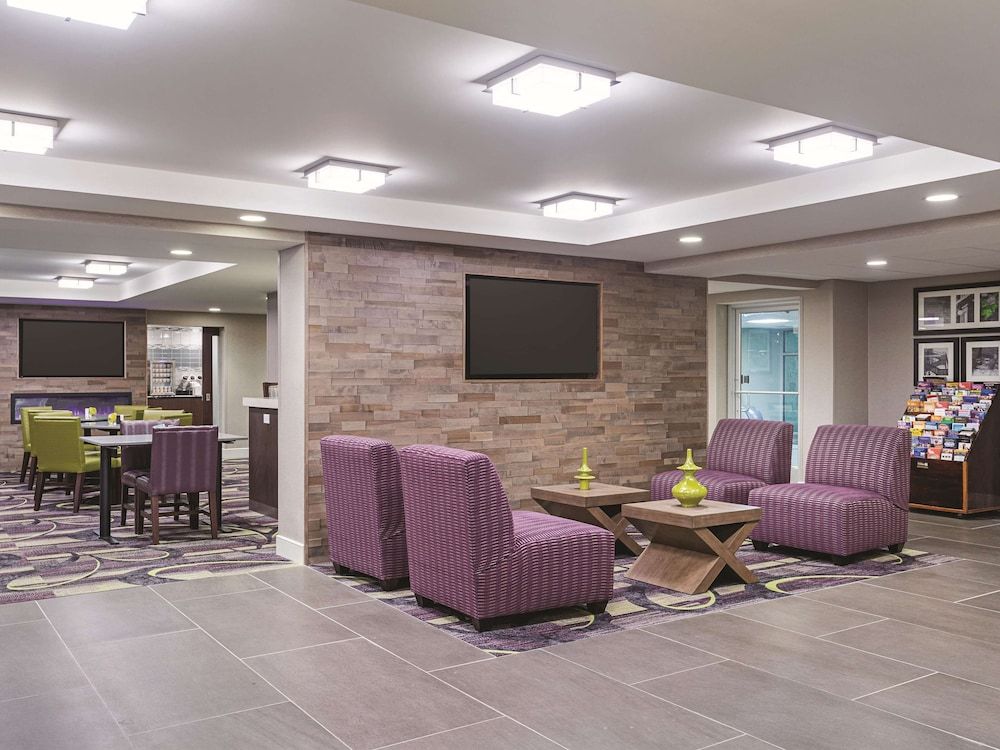 La Quinta by Wyndham Baltimore BWI Airport 2