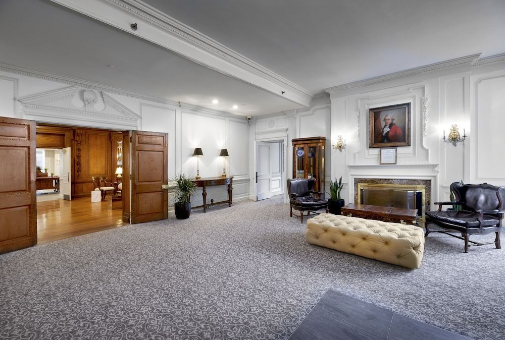 Tarrytown House Estate 2