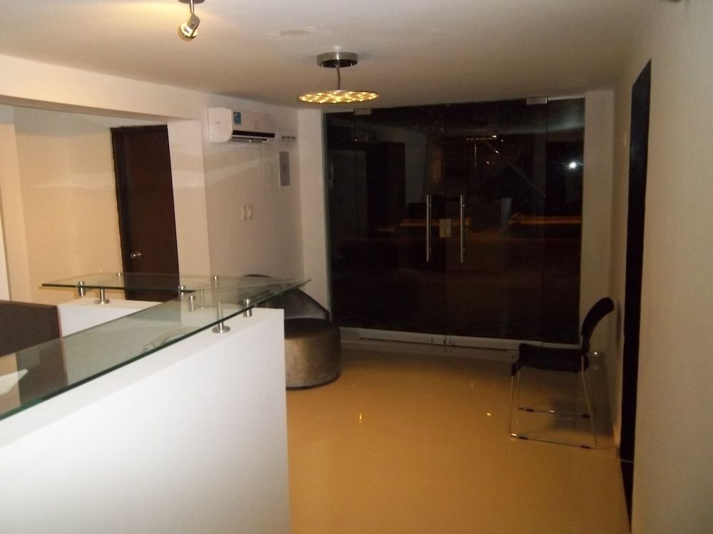 Hotel Golden House 2