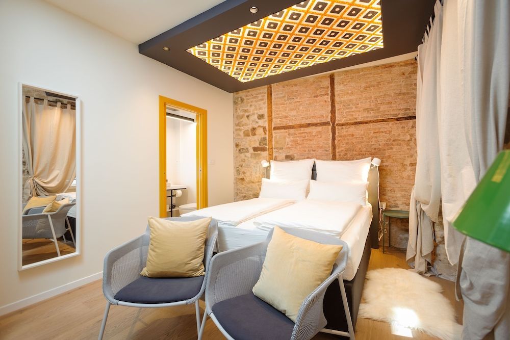 Luxury Rooms Bajamonti 2