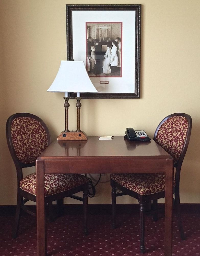 Wine Country Inn 2