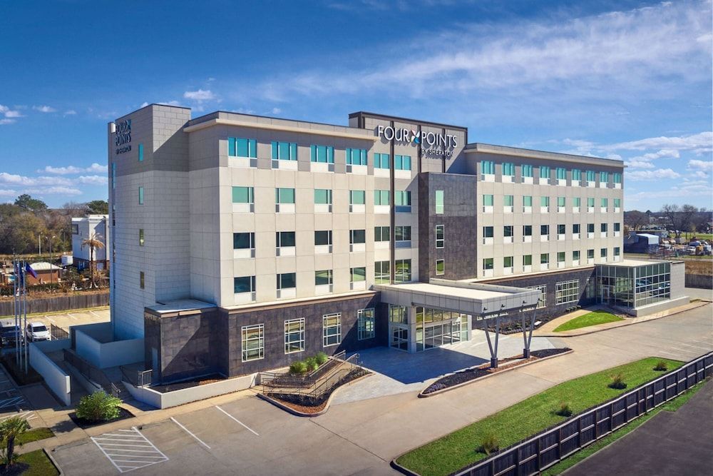 Four Points by Sheraton Houston Intercontinental Airport 1