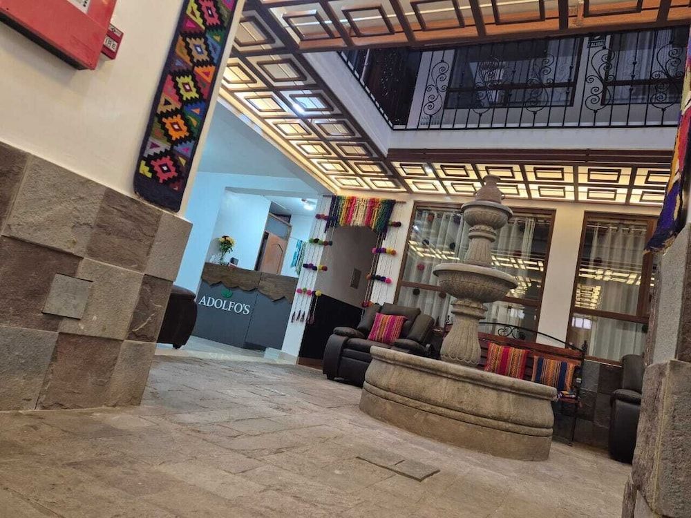 Adolfos Hotel Cusco 1