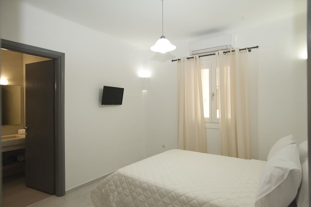 AC Village Christoulis 2