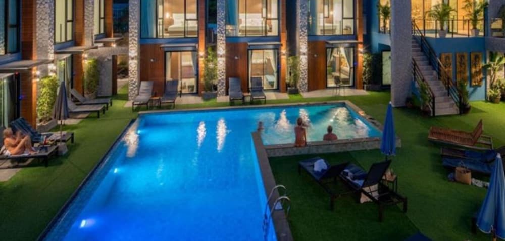 Peace Blue Naiharn Naturist Resort Phuket SHA Extra Plus 1