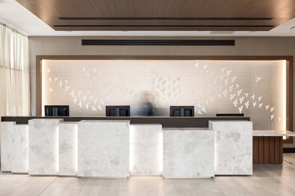 AC Hotel by Marriott Belfast 2