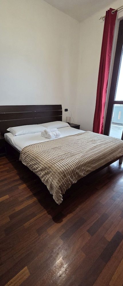 Casa Manzoni 1