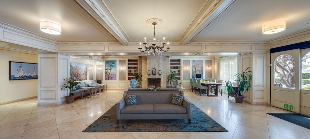 Ayres Hotel Seal Beach - Cypress 1