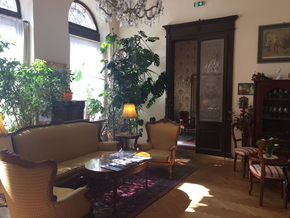 Hotel Apartment Rothensteiner 1