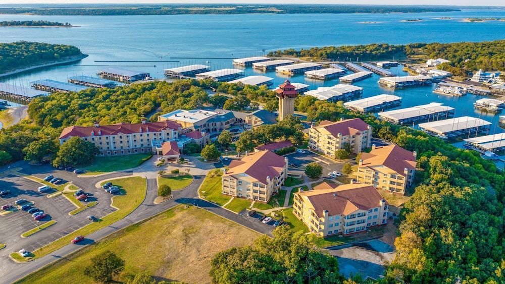 Tanglewood Resort on Lake Texoma, an Ascend Collection Resort 1