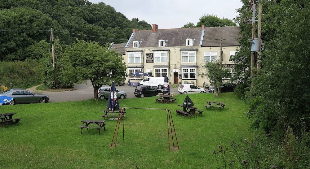 Fox & Hound Hotel 1