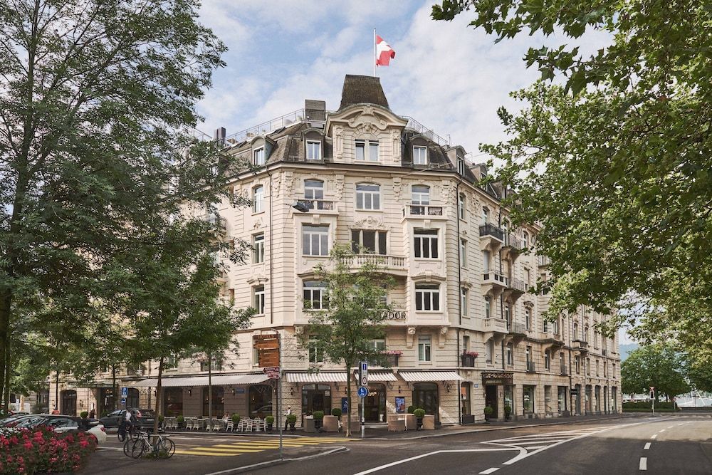 Small Luxury Hotel Ambassador Zurich 1