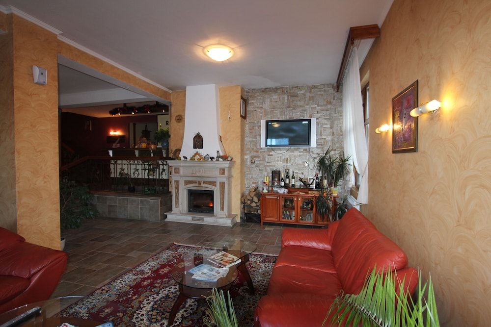Kap House Family Hotel 2