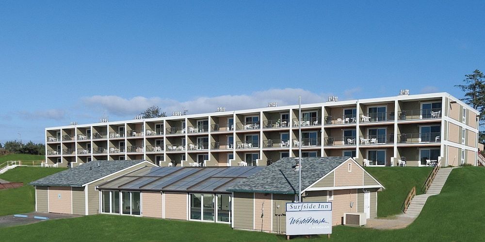 WorldMark Surfside Inn 1