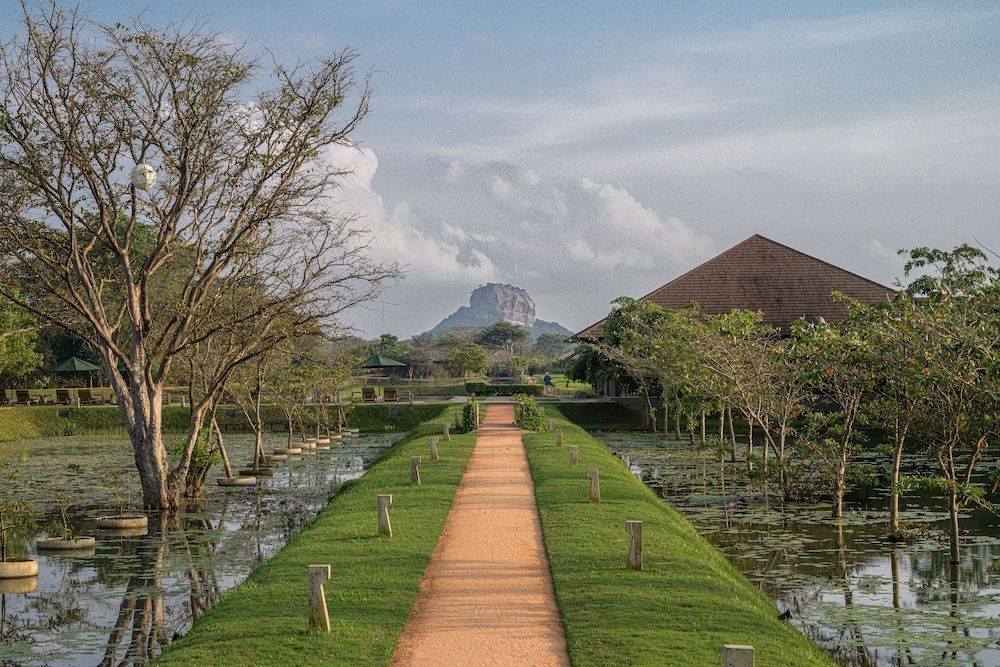 Water Garden Sigiriya - 30 Chic Designed Private Villas Overlooking Sigiriya 1