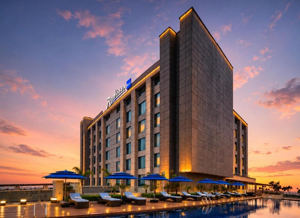 Radisson Blu Hotel New Delhi Paschim Vihar 1