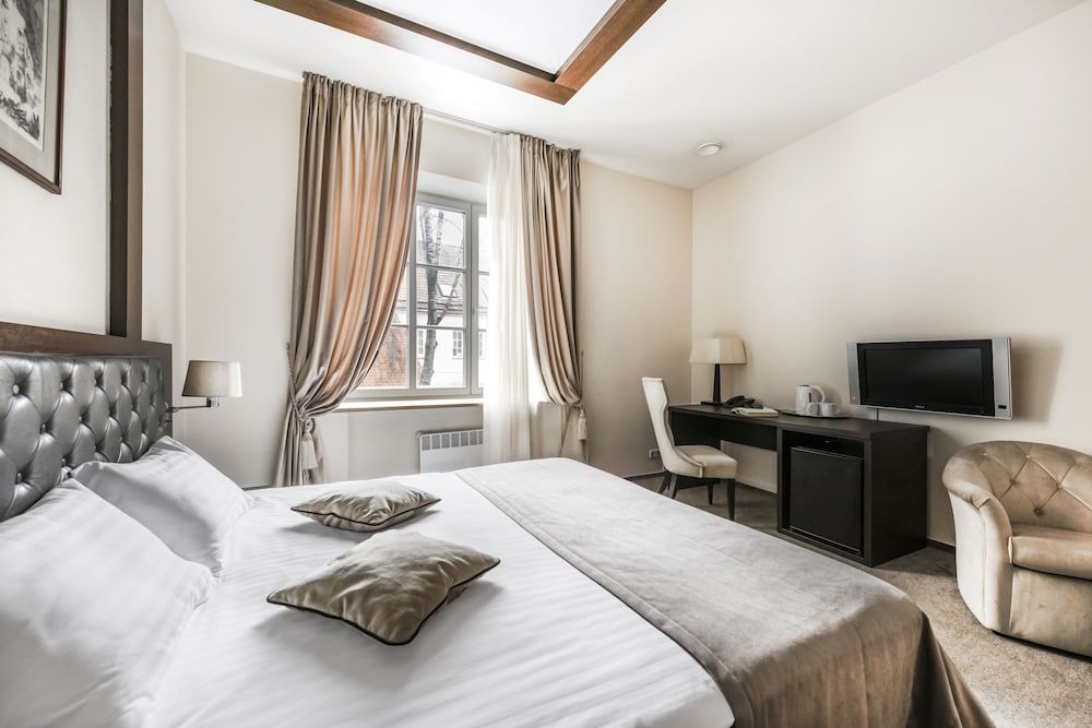 Amberton Cozy Hotel Kaunas 1